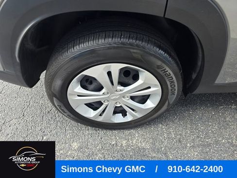 Used 2024 Chevrolet Trax LS w/ Driver Confidence Package FWD image 37