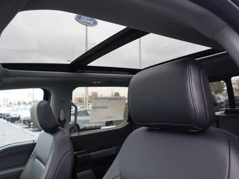 New 2026 Ford F250 Lariat w/ Chrome Package image 16