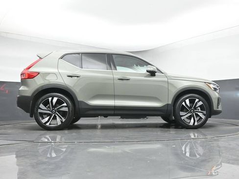 Used 2025 Volvo XC40 B5 Ultra w/ Climate Package AWD/4WD image 43