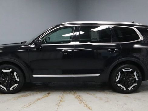 Used 2025 Kia Telluride S AWD/4WD image 8
