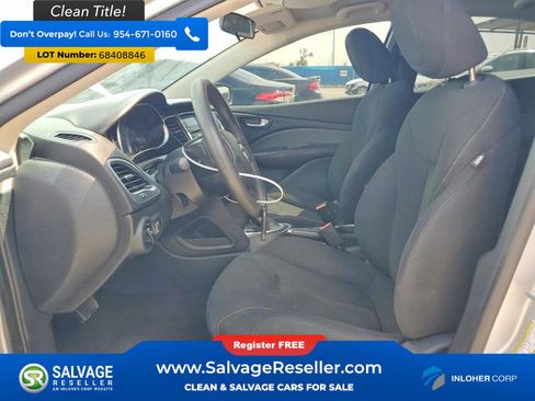 Used 2013 Dodge Dart SXT FWD image 9