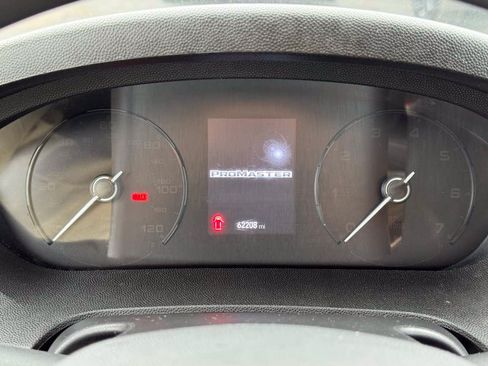 Used 2024 RAM ProMaster 2500 w/ Convenience Group FWD image 32