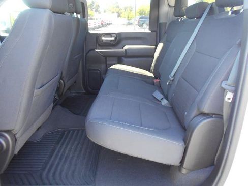 Used 2020 Chevrolet Silverado 2500 LT AWD/4WD image 11