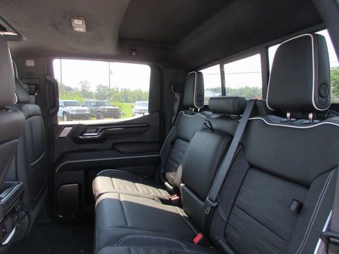 New 2026 GMC Sierra 1500 AT4X w/ AT4X AEV Edition image 16