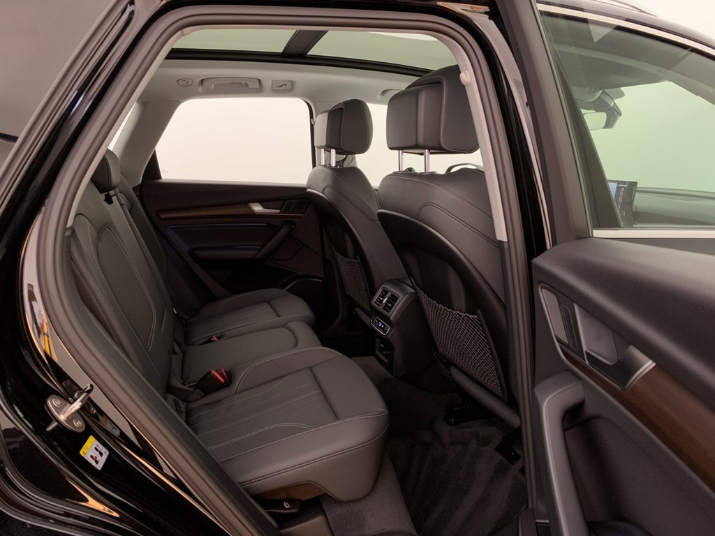 Certified 2024 Audi Q5 2.0T Premium AWD/4WD image 29