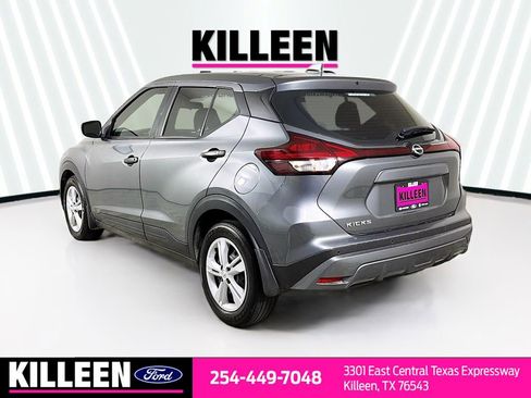 Used 2024 Nissan Kicks S image 6