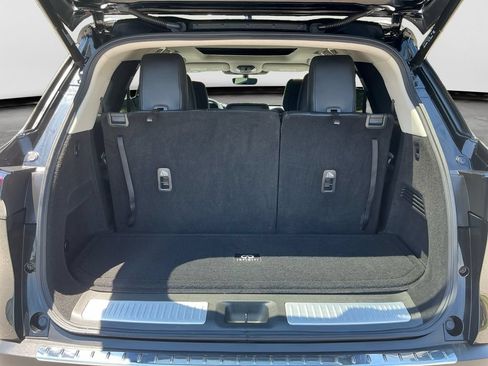 Used 2023 INFINITI QX60 Luxe w/ Performance Audio Package AWD/4WD image 17