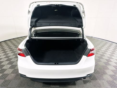 Certified 2023 Toyota Camry LE FWD image 30