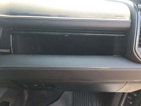 Used 2024 RAM 2500 Limited image 33