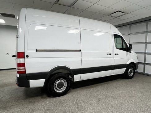 Used 2014 Mercedes-Benz Sprinter 144 Cargo image 13