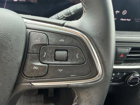 Used 2024 Buick Encore GX Preferred FWD image 16