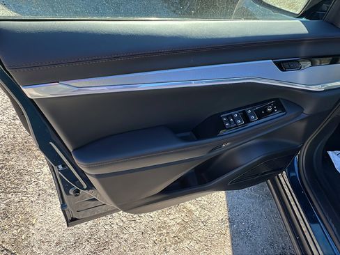 Used 2024 Jeep Wagoneer Launch Edition image 14