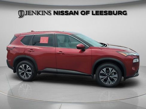 Certified 2023 Nissan Rogue SV FWD image 2