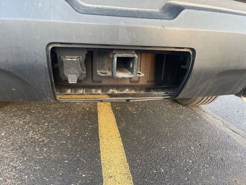 Used 2019 Chevrolet Traverse LT FWD image 27