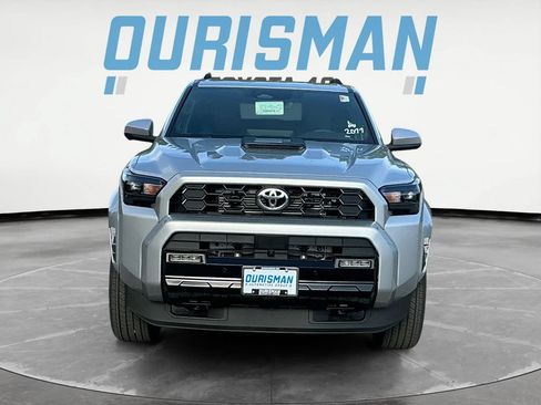 Certified 2025 Toyota 4Runner TRD Sport Premium AWD/4WD image 2