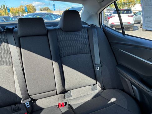 Used 2025 Toyota Camry LE image 35