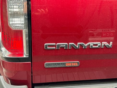 Used 2017 GMC Canyon Denali AWD/4WD image 10