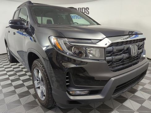Certified 2025 Honda Ridgeline RTL image 7
