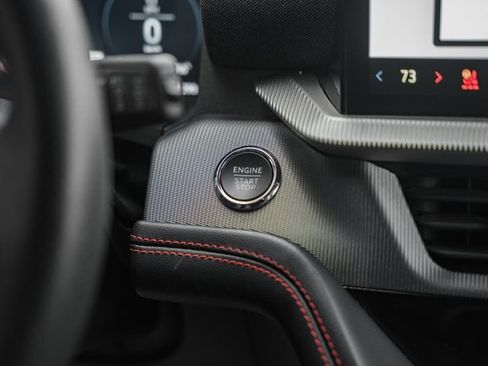 Used 2025 Ford Explorer ST-Line w/ ST-Line Street Pack image 25