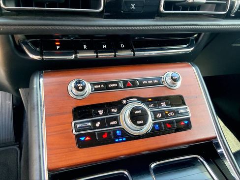 Used 2022 Lincoln Aviator Reserve w/ Elements Package Plus RWD image 34