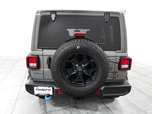 Used 2023 Jeep Wrangler Unlimited w/ Sun & Screen Package AWD/4WD image 5