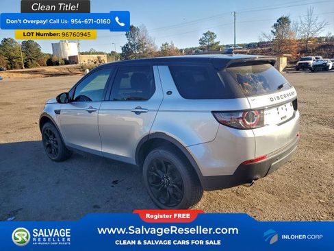 Used 2016 Land Rover Discovery Sport HSE image 3