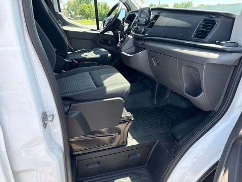 Used 2025 Ford Transit 250 Low Roof w/ Exterior Upgrade Package RWD image 17