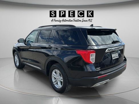 Used 2024 Ford Explorer XLT w/ Equipment Group 202A AWD/4WD image 3