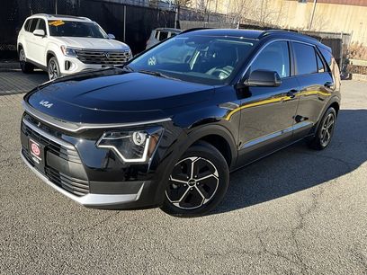 Used 2023 Kia Niro EX