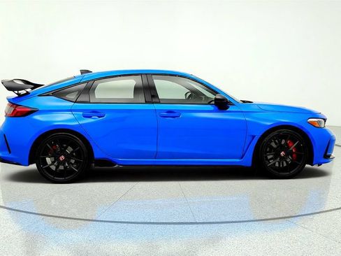 Used 2025 Honda Civic Type R image 4