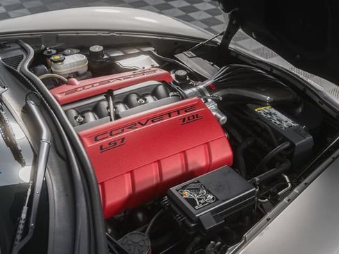 Used 2007 Chevrolet Corvette Z06 w/ Preferred Equipment Group RWD image 46