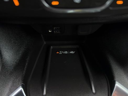 Used 2023 Chevrolet Traverse Premier w/ LPO, Floor Liner Package image 21