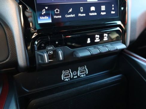 Used 2025 RAM 1500 Rebel AWD/4WD image 16