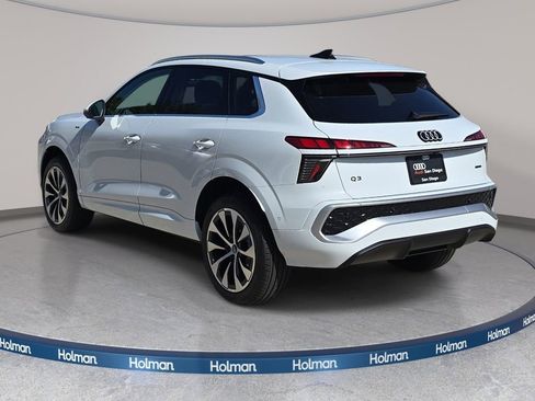 New 2026 Audi Q3 quattro 2.0T AWD/4WD image 7