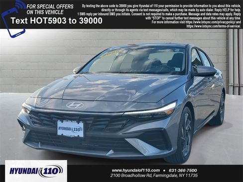 Used 2025 Hyundai Elantra SEL image 4