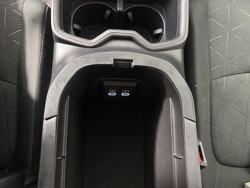 Used 2023 Toyota RAV4 XLE w/ Convenience Package image 32