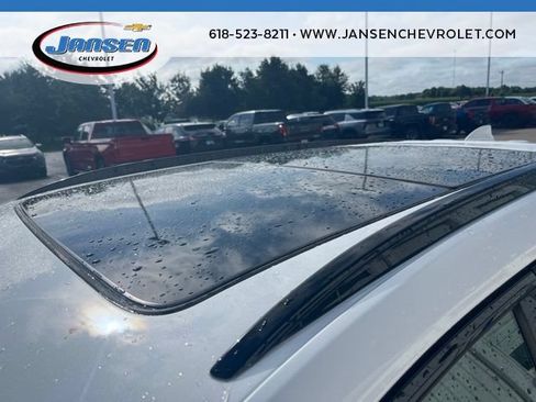 Used 2023 Cadillac XT5 Sportv w/ Technology Package AWD/4WD image 11