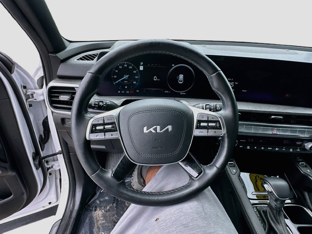 Used 2023 Kia Telluride SX X-Line AWD/4WD image 10