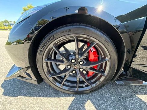 Used 2026 Chevrolet Corvette ZR1 w/ ZR1 Carbon Fiber Aero Package RWD image 92