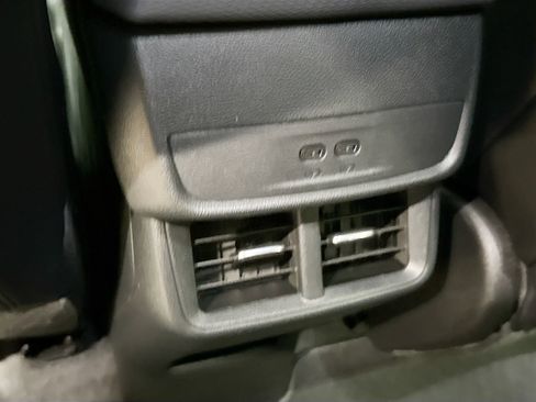 New 2026 Chevrolet Equinox LT w/ Convenience Package II image 30