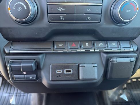 Used 2023 Chevrolet Silverado 2500 W/T w/ WT Fleet Convenience Package image 27