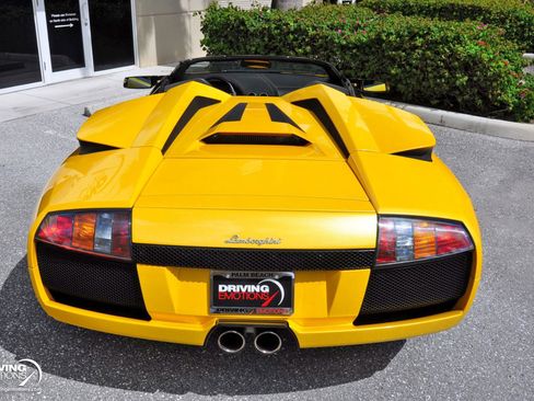 Used 2005 Lamborghini Murcielago Roadster image 28