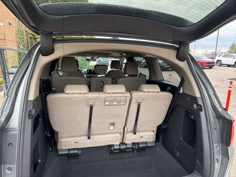 Used 2018 Honda Odyssey EX-L image 16