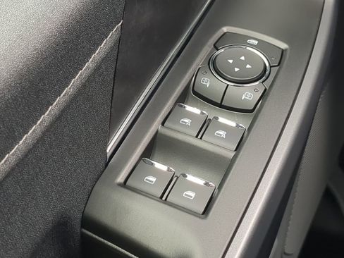 New 2025 Ford F150 Lightning XLT AWD/4WD image 22