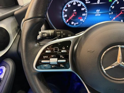 Certified 2022 Mercedes-Benz GLC 300 300 w/ Premium Package Lite image 20