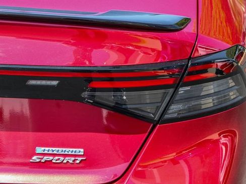 Used 2025 Honda Accord Sport image 10