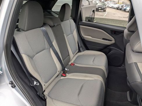 Used 2025 Subaru Forester Premium image 20