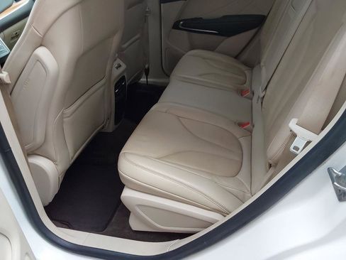 Used 2017 Lincoln MKC Select w/ Select Plus Package AWD/4WD image 14