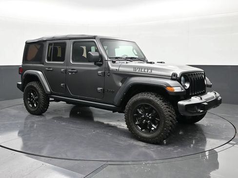 Used 2022 Jeep Wrangler Unlimited Sport AWD/4WD image 5