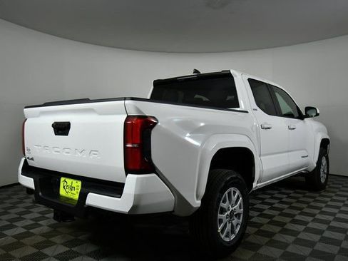 New 2026 Toyota Tacoma SR5 AWD/4WD image 11